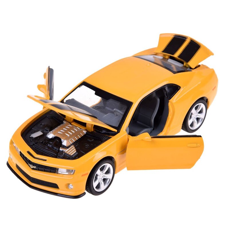 „Chevrolet Camaro SS“ automašīna, dzeltena
