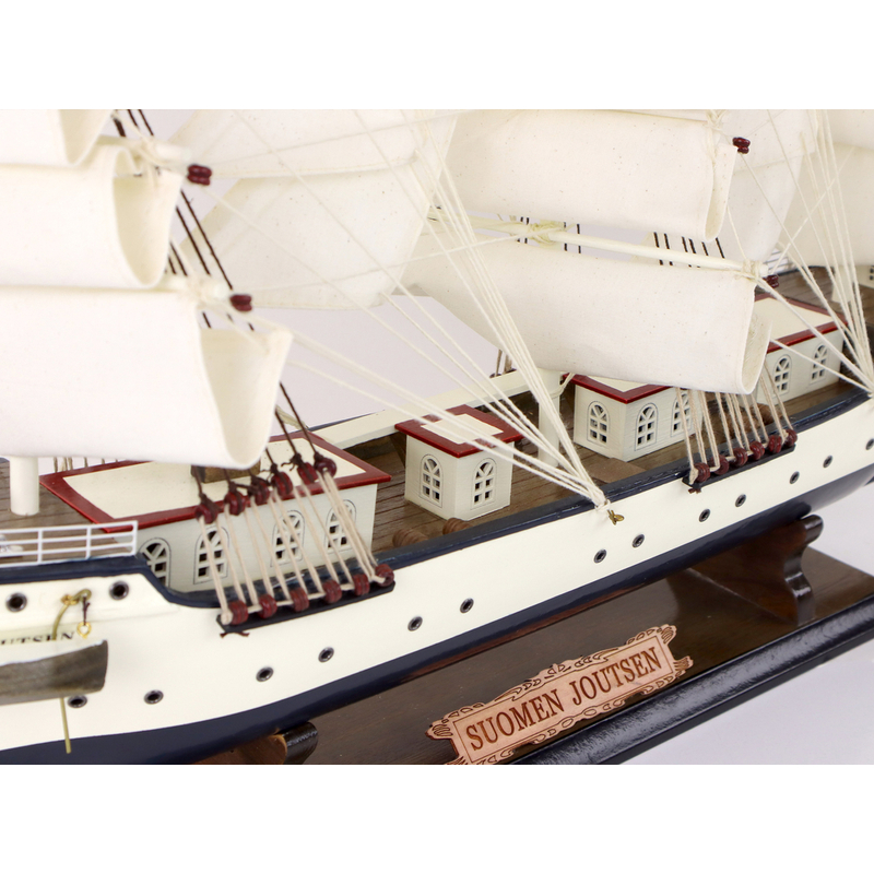 Kolekcionējamā kuģa modelis "Suomen Joutsen"